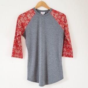 LuLaRoe Randy Gun Grey Floral 3/4 sleeves top